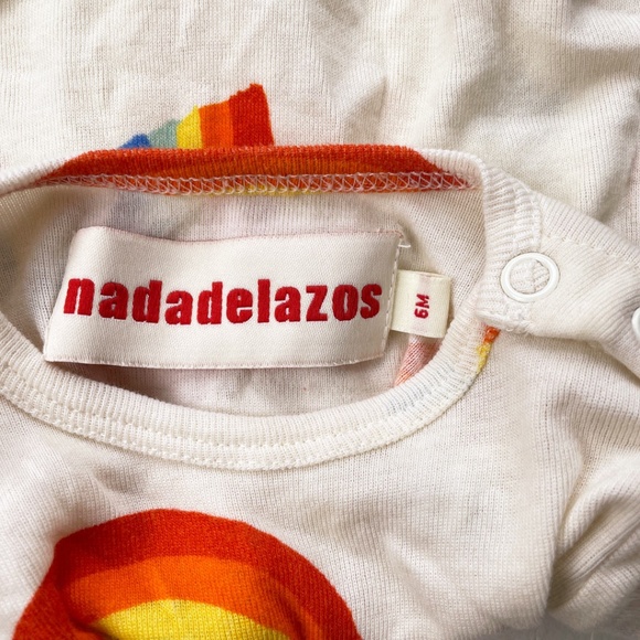 Nadadelazos Rainbow Onesie 6 months - Picture 4 of 5